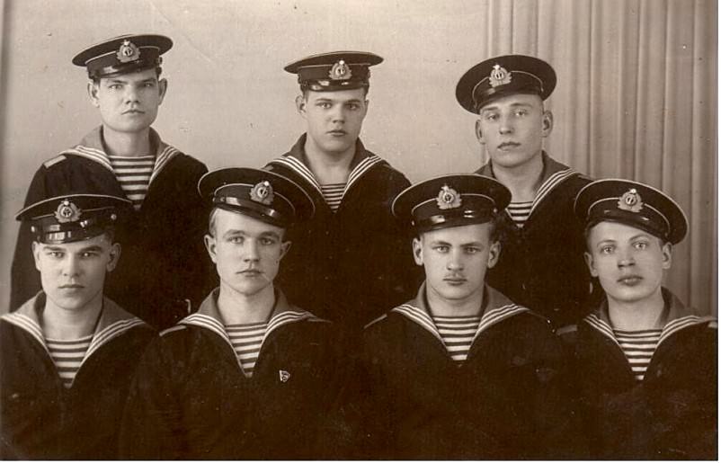 Мурманское мореходное училище    Судомеханики        Выпуск 1956 года  